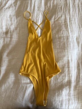 Reformation Vintage Ribbed Mustard Womens XS Halter One Piece Bodysuit